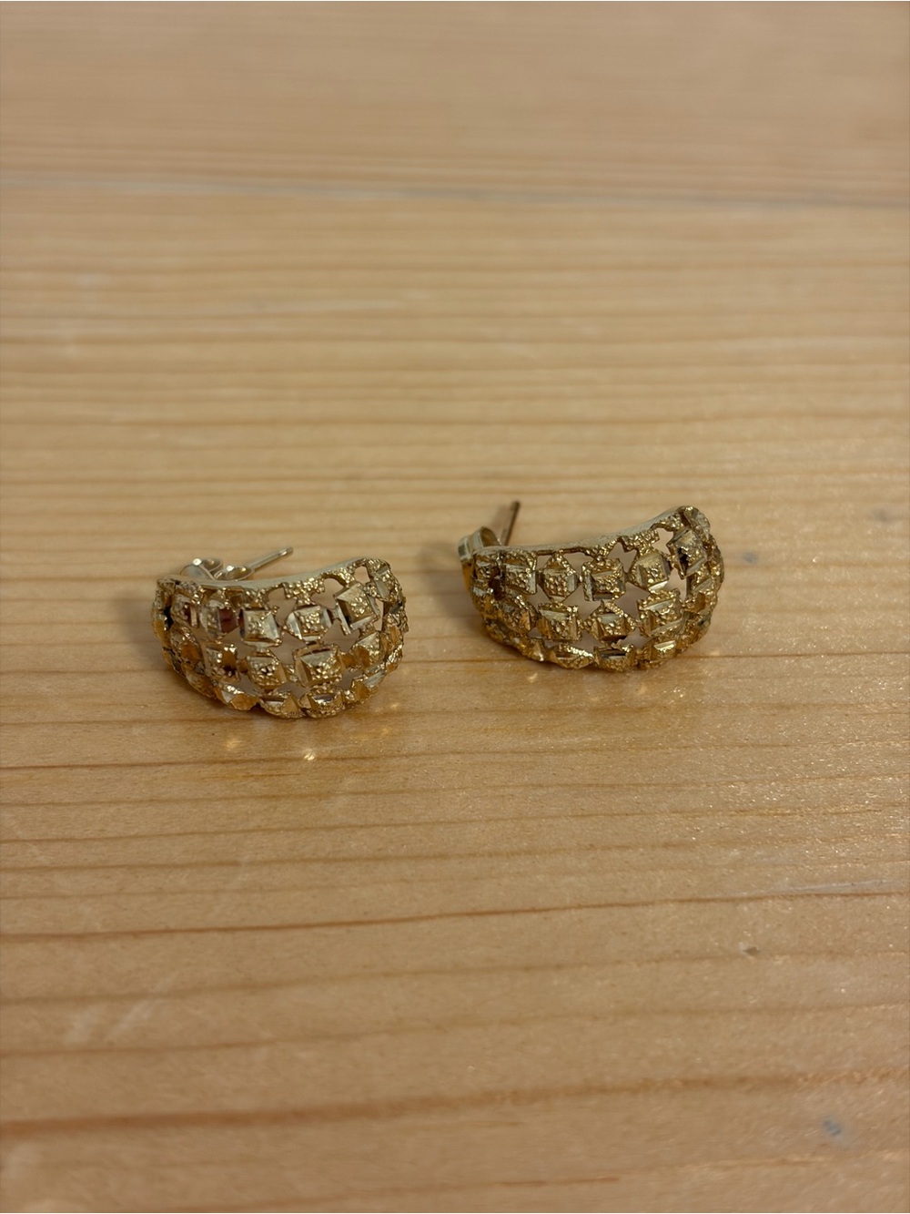Vintage 14k Gold Textured Hoop Stud Earrings